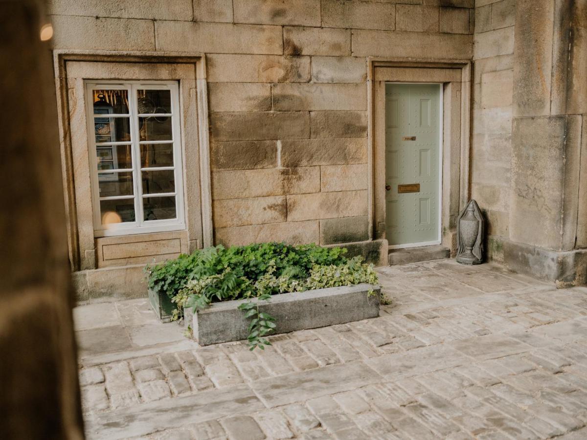 Beautiful Grade II Listed Gatehouse In Great Location Villa Шефилд Екстериор снимка